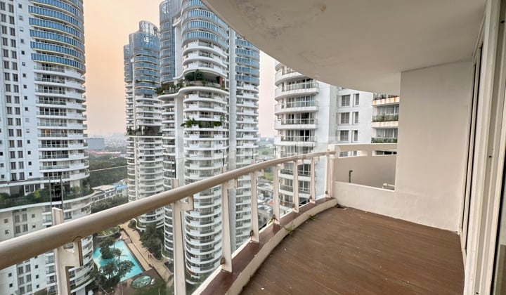 Jual Apartemen Royale Springhill Kemayoran 2 Kamar Tower Lotus