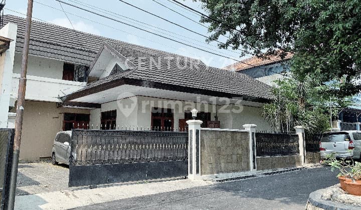 Rumah 2 Lantai 293Meter Hadap Utara Soepomo Tebet Jakarta Selatan