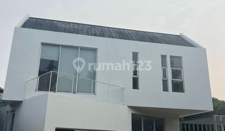 Disewakan Rumah Delatinos Bsd