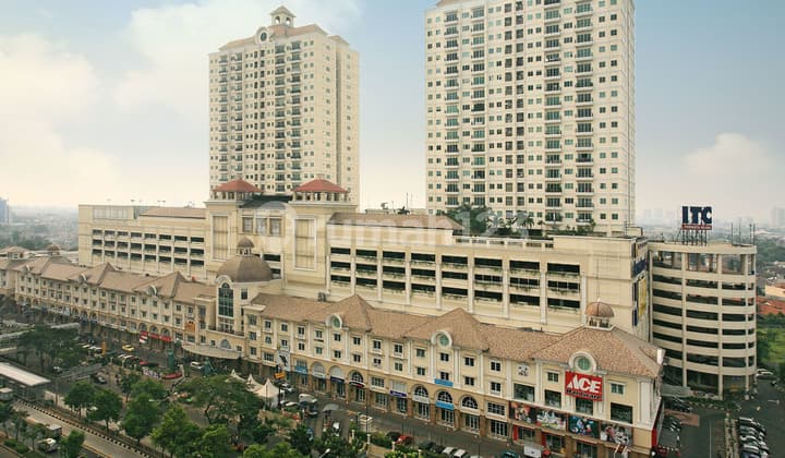 Turun Harga, Jual Secepatnya, Ruko 4 Lantai, Siap Pakai di Itc Permata Hijau, Jakarta Selatan