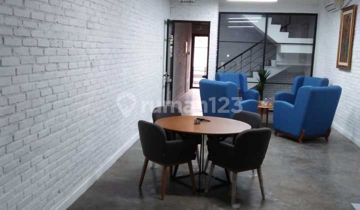 Dijual Ruko 5 Lantai Dengan Design Modern Di Jakarta Selatan
