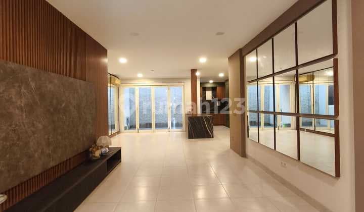 Dijual Rumah Taman Spain di Lippo Karawaci Tangerang
