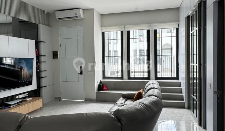 Rumah Bagus di Cluster Aether Kawasan Bsd Tangerang