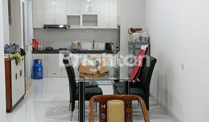 Rumah Taman Ratu Dekat Pusat Kuliner Green Ville Jakarta Barat-2 1/2 Lantai & Siap Huni