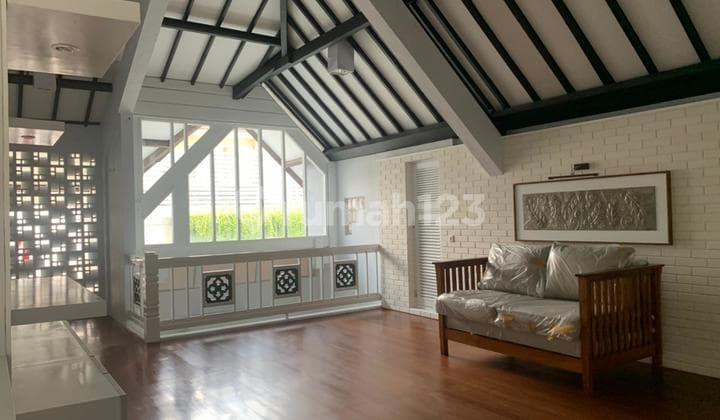 Modern House 2 Storeys With Beautiful Garden In Pondok Indah Area