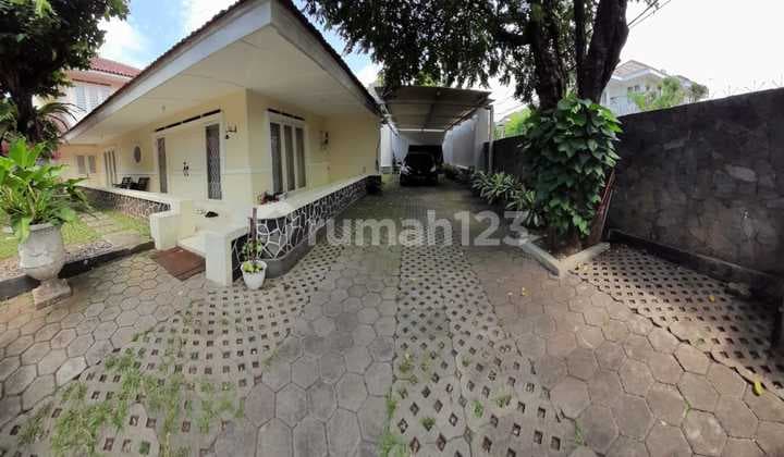 Elegant Nice House With Garden In Cilandak Area