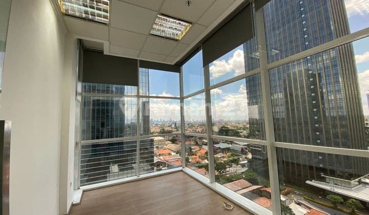 Nice office space 95 m2 partitioned in TB Simatupang Cilandak