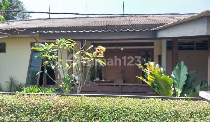 Rumah berhalaman luas di Komplex Arco Duren Seribu Sawangan