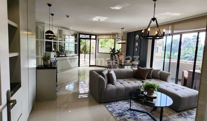 Apartment Unit Type 3 Bedroom 325 Sqm Beautiful Furniture in Tb Simatupang