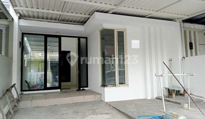 Bukit Palma Modern Minimalis Atap Galvalum Terawat