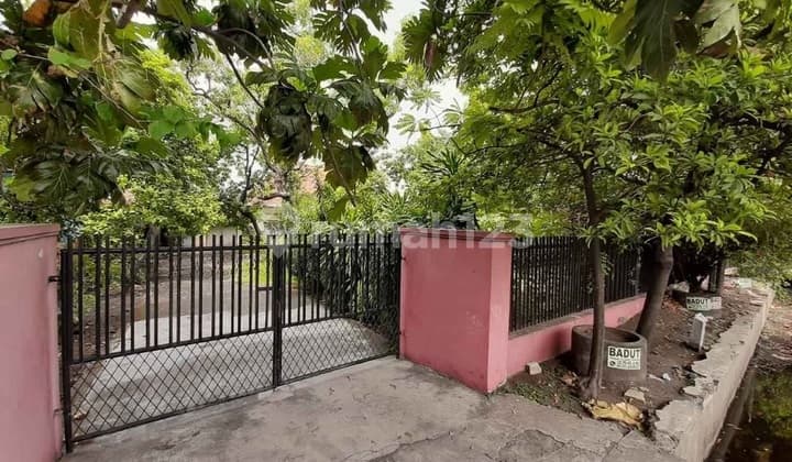 RAYA MASTRIP MURAH BENTUK TANAH KOTAK DEKAT PERTIGAAN Wiyung
