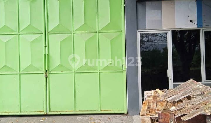 GUDANG SAFE 'N LOCK SIAP BEROPERASI HARGA MASUK Akal