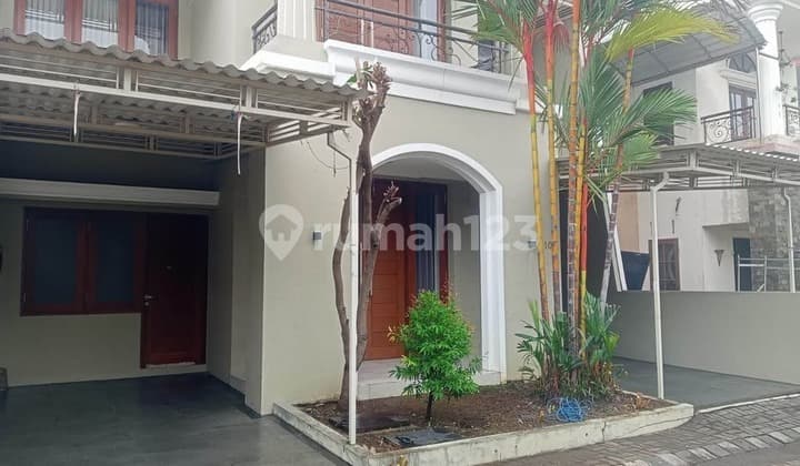 GALAXY ROYAL PALACE MOJO MODEL KLASIK TERAWAT