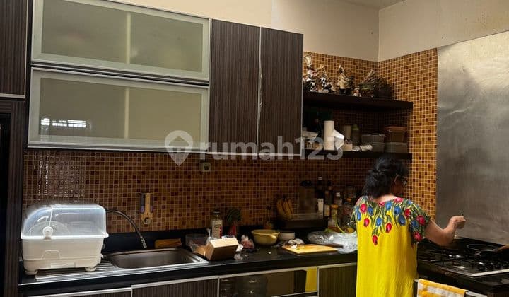 Dijual Rumah Pik 1 Semi Furnished Rapihhh