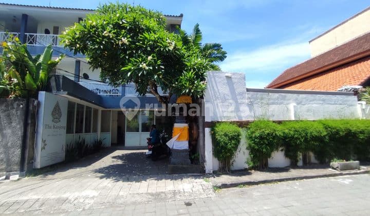 Hotel 3 Lantai Di Petitenget Kerobokan Dekat Batu Belig Canggu