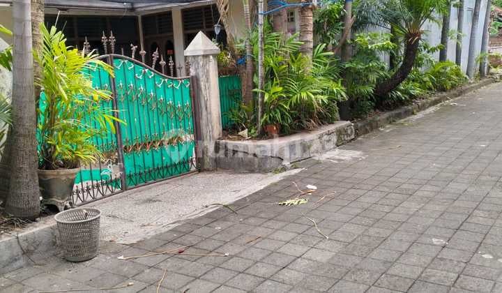 Tanah Isi Bangunan Di Hayam Wuruk Dkt Renon Sanur Merdeka Akasia