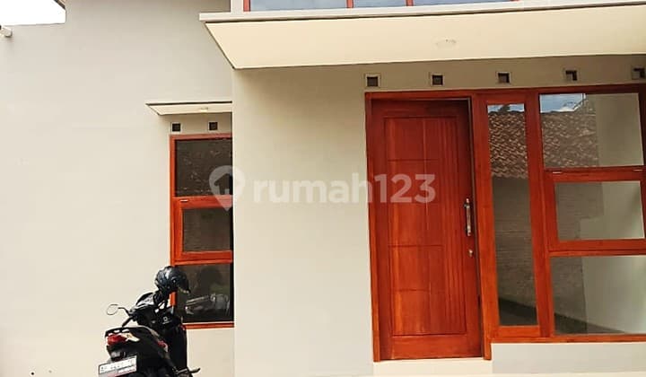 Rumah Dijual Barat Bantul Kota di Kadisono Guwosari Siap Huni