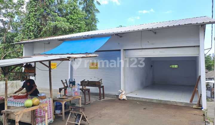 Spacious Shop in Good Condition on Jalan Utama Selemadeg Barat Tabanan