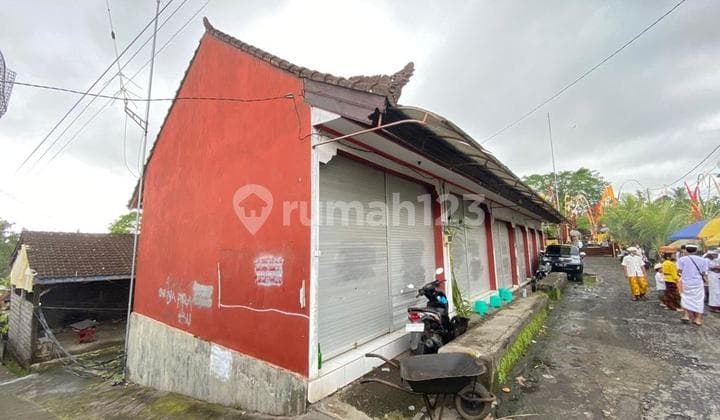 Toko Minimalis Lingkungan Padat di Jl Rama Delod Peken Tabanan