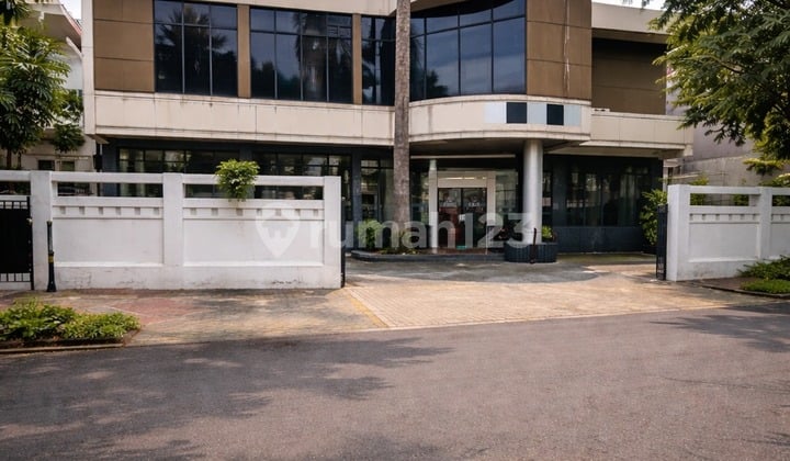 Dijual Rumah Kantor Dibawah NJOP Lokasi Strategis di Sisimangaraja Selangkah ke Sudirman Senayan Senopati Jakarta Selatan