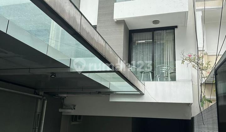 FOR SALE STRATEGIC AND PRODUCTIVE ELITE BOARDING HOUSE (Can Be Used as a Residence) ON WIJAYA STREET NEAR BLOK M, KEBAYORAN BARU, SOUTH JAKARTA