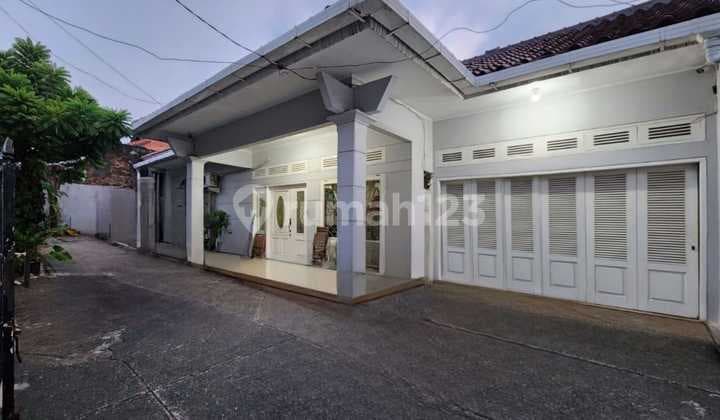 DIJUAL RUMAH SIAP HUNI MAMPANG PRAPATAN JAKARTA SELATAN