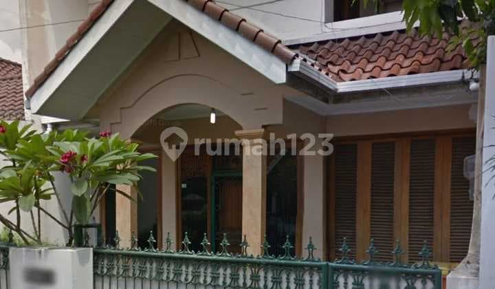 Price Reduced!! Quick Sale Old House Still Livable Jln. Deltasari Taman Radio Dalam Gandaria Utara Kebayoran Baru South Jakarta