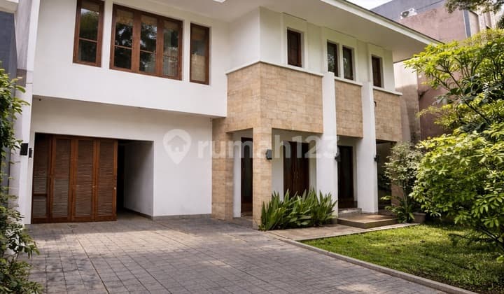For Sale Rumah Siap Huni Jalan Lebar Dalam Komplek Kerinci Dekat dengan Pakubuwono, Senayan, Sudirman Jakarta Selatan