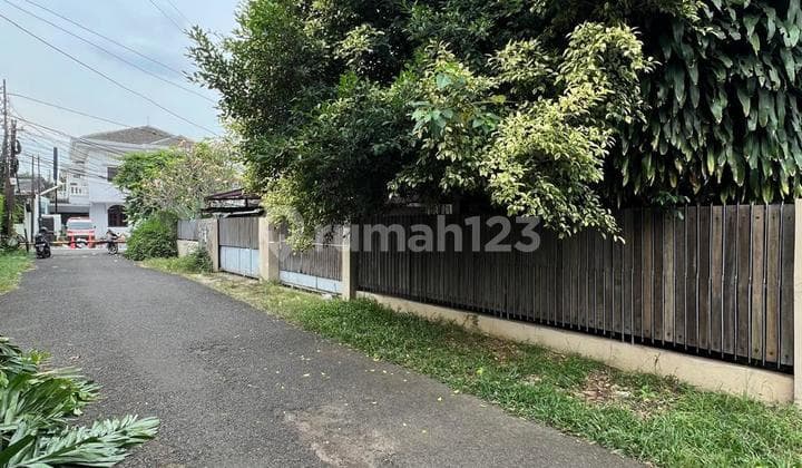 DIJUAL TANAH AREA PREMIUM, BONUS RUMAH LAMA COCOK BUAT HUNIAN & TEMPAT USAHA DI CILANDAK BARAT JAKARTA SELATAN