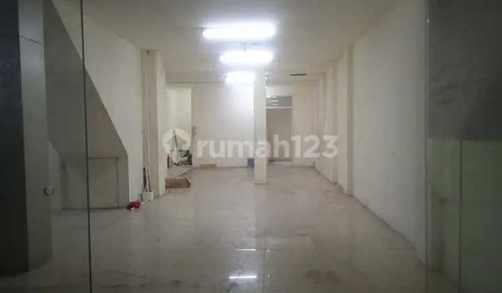 DI SEWAKAN RUKO SIAP HUNI DI FATMAWATI JAKARTA SELATAN