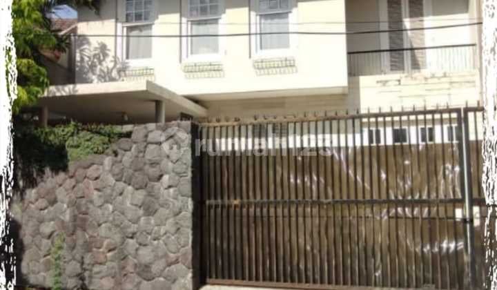 DIJUAL RUMAH SIMPANG DARMO PERMAI SELATAN DEKAT PTC DAN PETRA