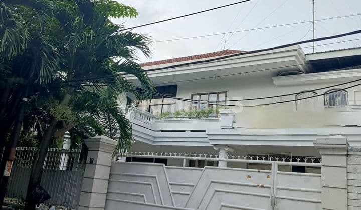 JUAL RUMAH DHARMAHUSADA INDAH SURABAYA MEWAH SEMI FURNISHED