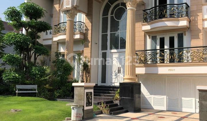 Dijual Pakuwon Indah, Villa Bukit Regency