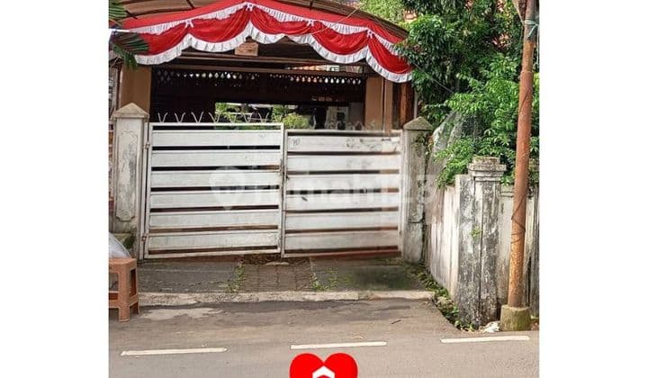 Serene House on Pinang Raya Street, Cilandak, South Jakarta