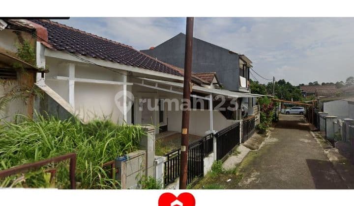Rumah Cluster di Telaga Kahuripan, Parung, Bogor