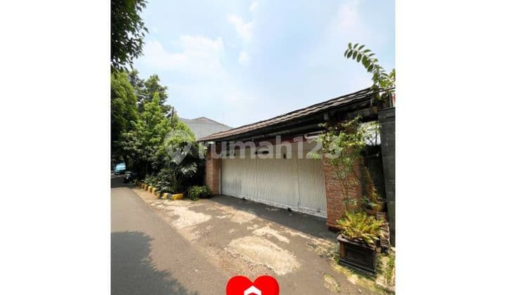 Rumah Asri di Jl Kemang Utara Jakarta Selatan