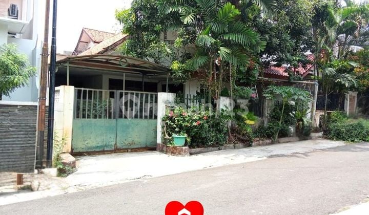 House on Jalan Mendawai, Kebayoran Baru, South Jakarta