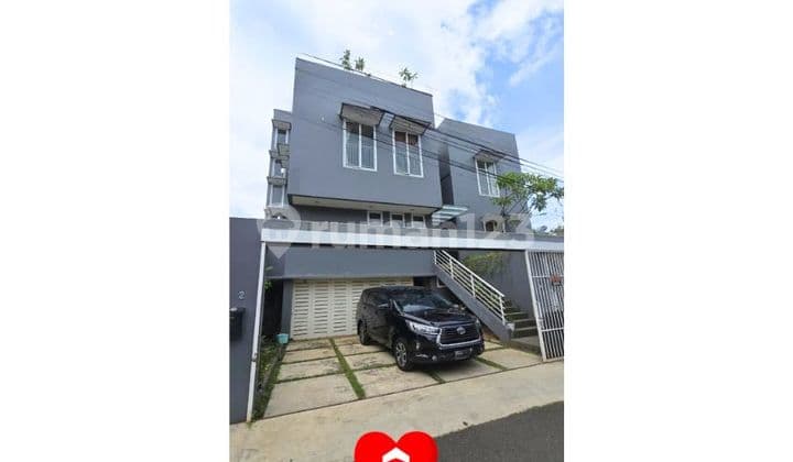 House for Rent, Nice with Swimming Pool in Kebayoran Baru, South Jakarta