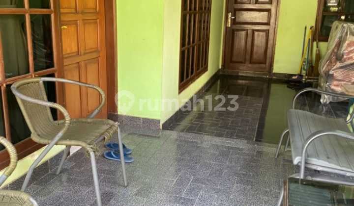 Rumah Bagus Tubagus Ismail Samping Jalan - Dekat Simpang Dago Kota Bandung