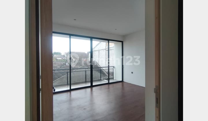 MENARIK!!! Rumah Gede Bage Modern Design - Akses 5 menit ke Summarecon Bandung