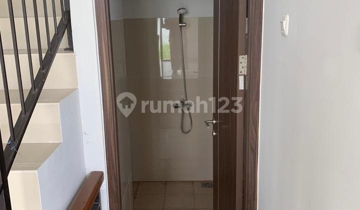 Dijual Rumah Minimalis Modern 3 menit ke Pintu Tol Buah Batu