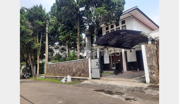 Rumah Setra Sari Semi Furnished Dekat Pintu Tol Pasteur