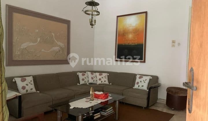 Rumah Cocok untuk Kost Tubagus Ismail Pusat Kota Bandung - Area Luas Dekat Kampus