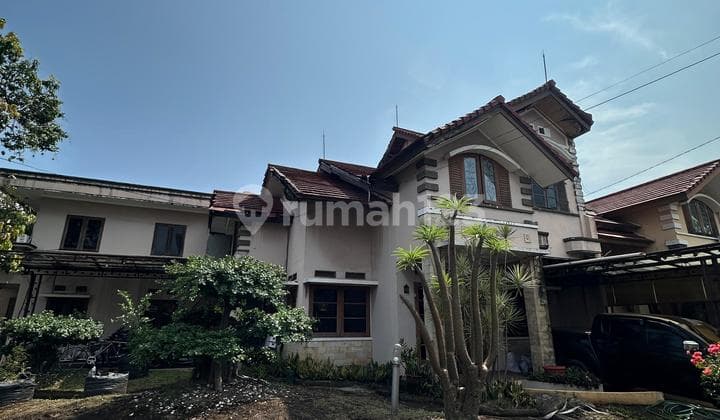 843. Well-Maintained Minimalist House in Pinus Regency, Soekarno Hatta