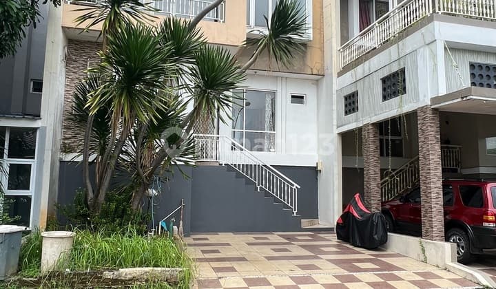 Disewakan Rumah Di Bukit Wahid Semarang Barat-bebass Banjir Letak Strategis! Lingkungan Elite Dan Aman