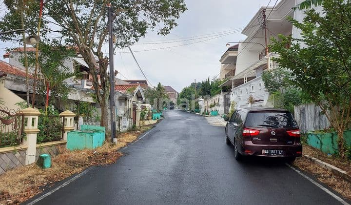 Disewakan Rumah cantik Di Tengger raya barat, Gajahmungkur (12.287-IVN)