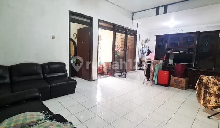 For Quick Sale: Move-in Ready House in Cakrawala, West Semarang (12.288-LIS)