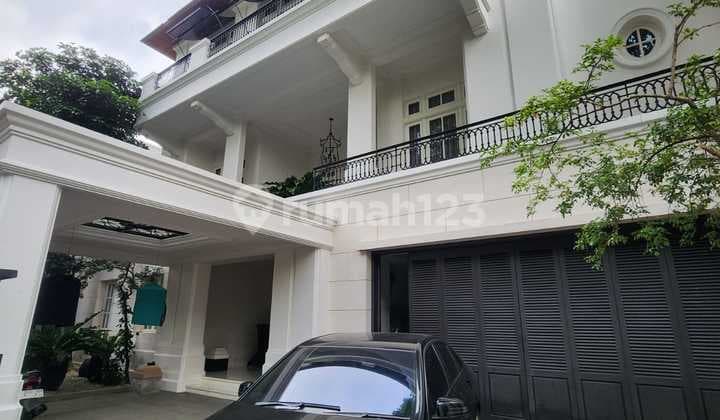 Rumah Mewah di Mega Kuningan Jaksel
