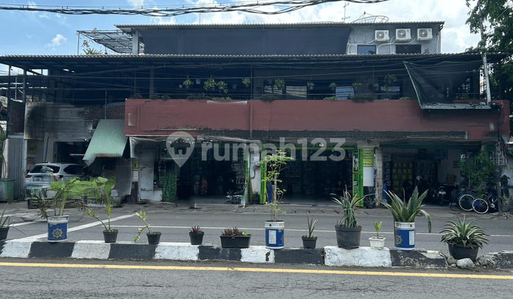 RIC.A267 Jual Ruang Usaha / Ruko Lokasi TOP Harga Nego Siap Huni