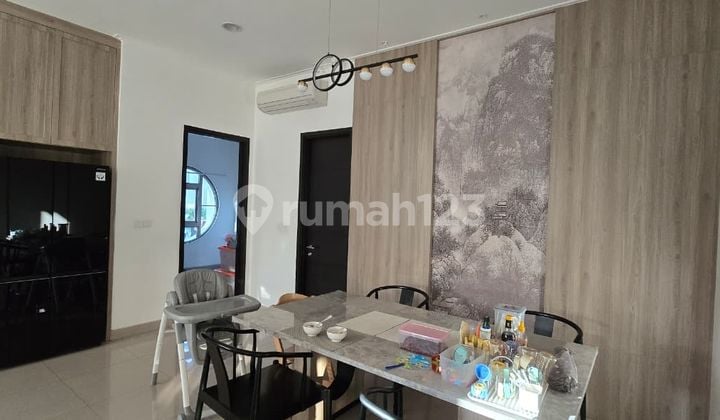 Hoek House Cluster Arcadia Boulevard Best Price